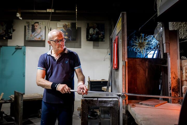 Private tour on Murano Island: discover the art of Artisanal Glassblowing