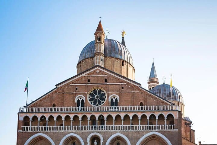 Padova Private Walking Tour with a Local