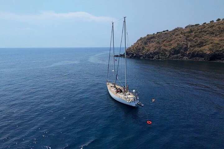 Boat Snorkeling with Aperitif on Board at Sunset