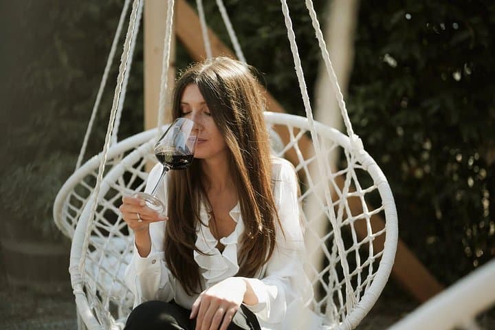 Lunch in a Tuscan vineyard with wine tasting