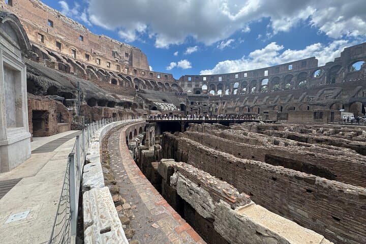 Rome Colosseum Arena Access & Exclusive Private Golf Cart Tour