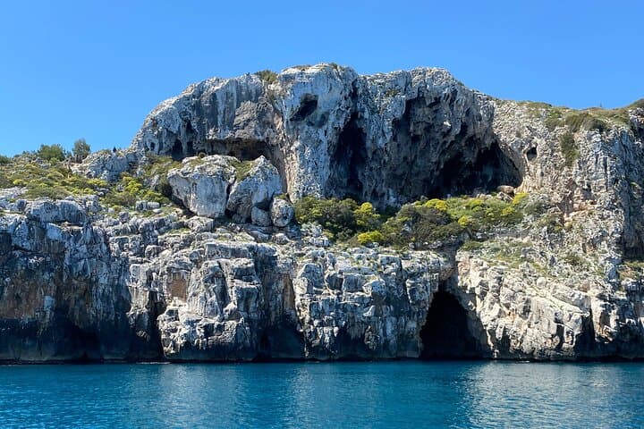 Boat tour to the caves of Santa Maria di Leuca