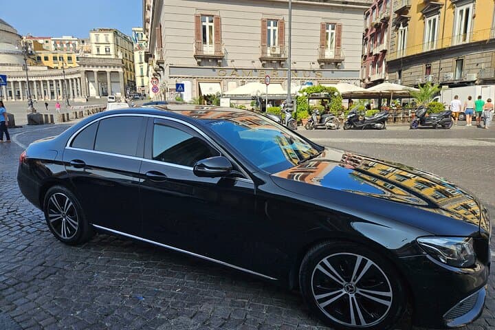 Private Car: Transfrer From Bari Airport to Lecce or Reverse