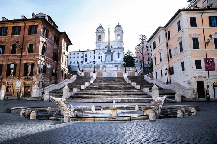 Rome Walking Tour to St. Peter, Castel Sant’Angelo and Pantheon