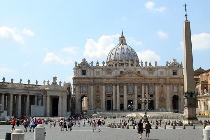 Vatican Museums Skip the Line with Sistine Chapel Virtual Reality