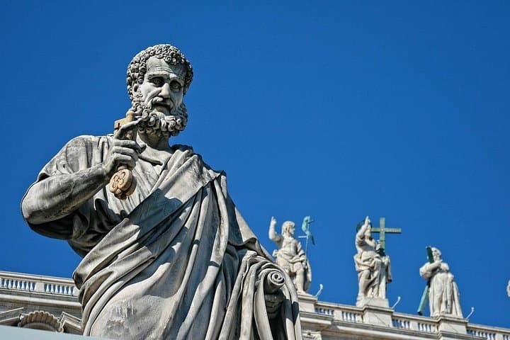 Vatican: St.Peter's Basilica Host with option Dome and Audioguide