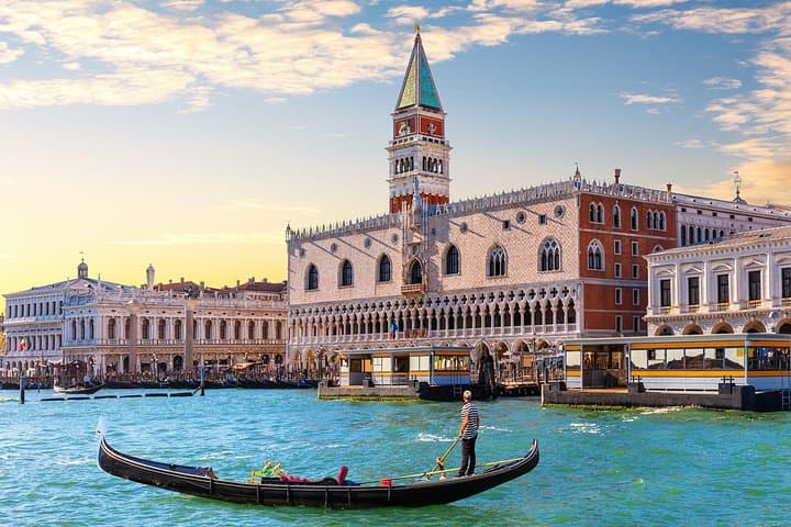 Doge's Palace, St. Mark's Basilica & 75-Min ACTV Ticket