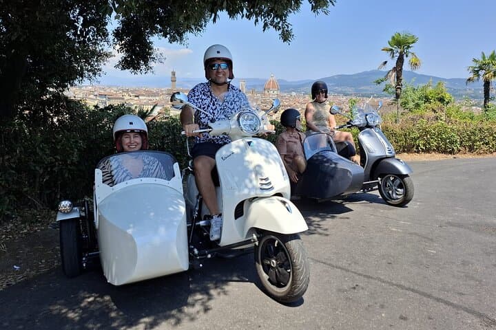 Private Vespa Sidecar Tour of Florence with Panoramic Views
