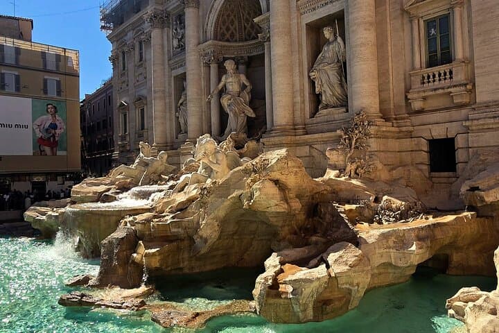 Rome: Fountains and Piazzas, your Vintage Portrait Tour