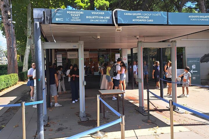 Porta Marina Inferiore- dedicated line