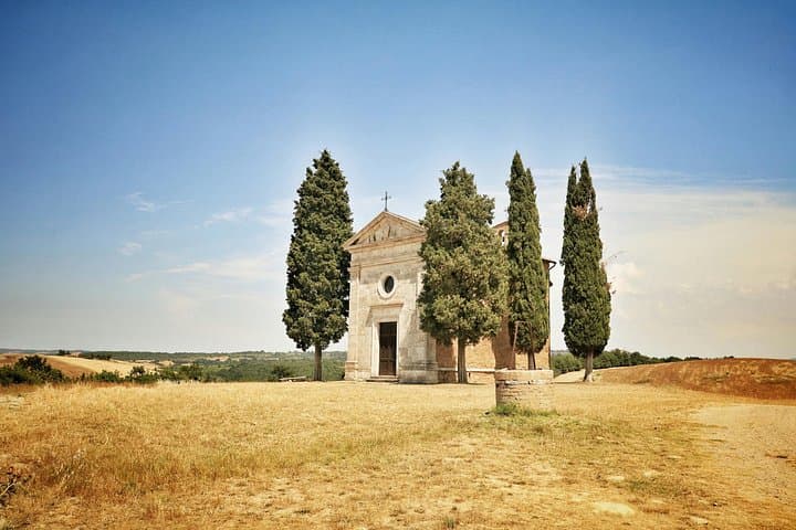 Ferrari Tour of Tuscany Scenic Drives and Luxurious Stay