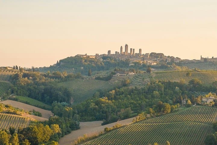 Ferrari Tour of Tuscany Scenic Drives and Luxurious Stay