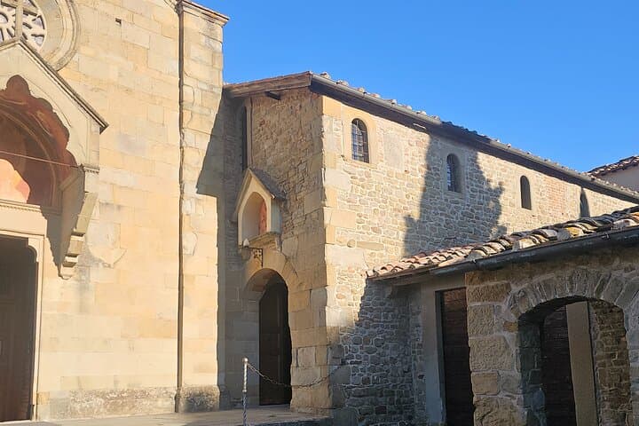 Golf Cart Tour from Florence to Fiesole, Roman Museum and Theatre