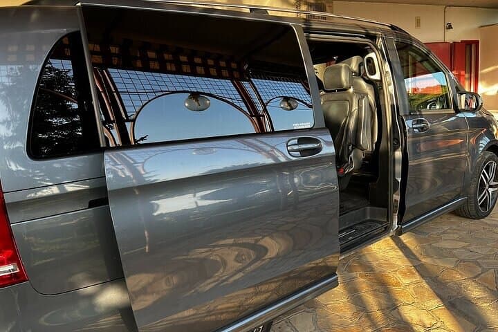 Rome Private Transfer from/to Civitavecchia Cruise Port