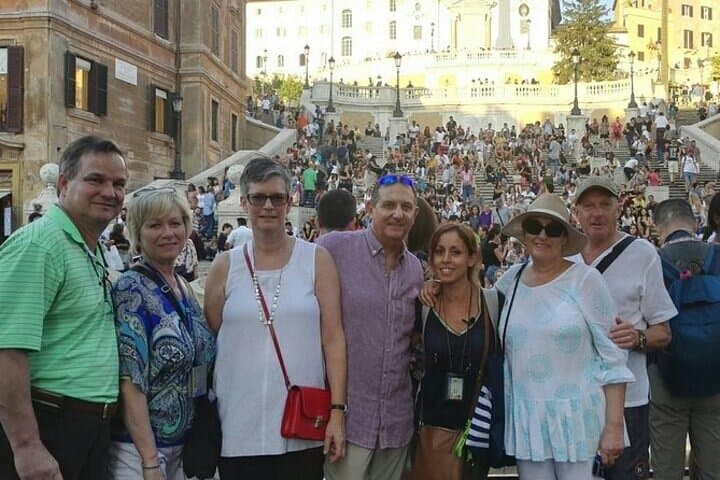 Private Tour of Rome Squares & Rooftop Dinner with Colosseum View