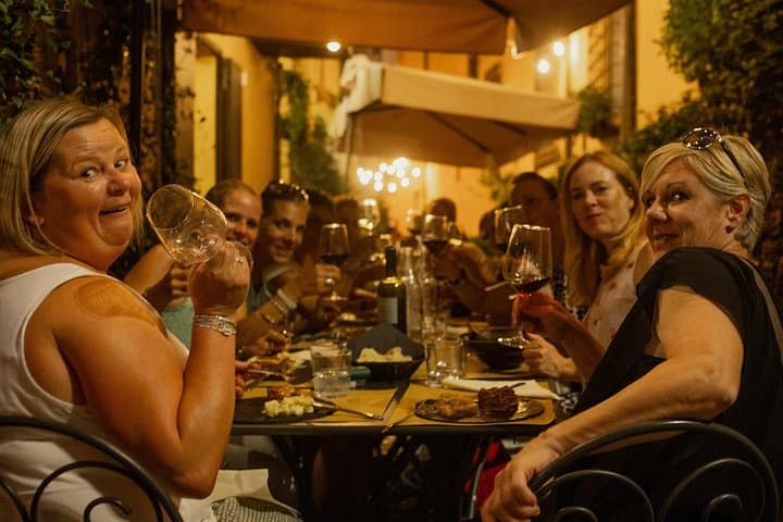 Bologna: Dinner, Wine & Food Tastings Experience