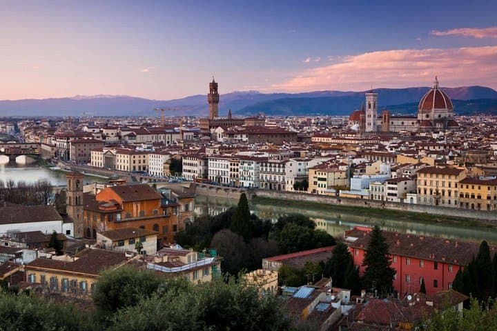 Florence private city car Tour by Mercedes Car with driver