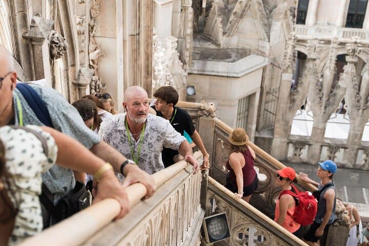 Milan: Best of Skip-the-Line Duomo Rooftops Guided Tour