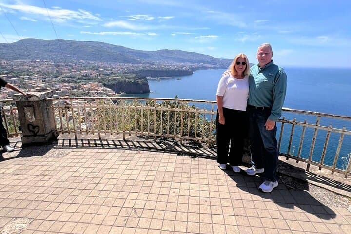Sorrento DA Private Transfer to Rome or vice versa