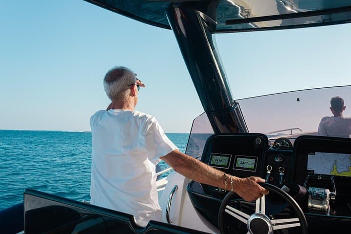 Small-Group Boat Tour to Positano, Amalfi & Ravello from Sorrento