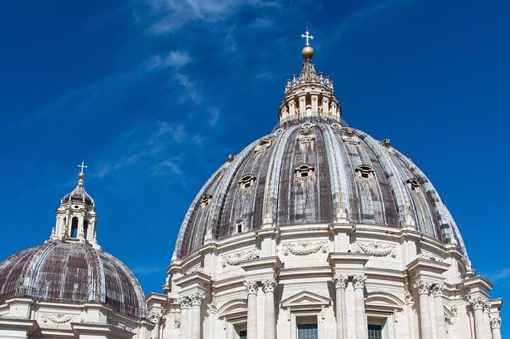 St. Peter's Basilica, papal tombs and Dome Climb guide tour