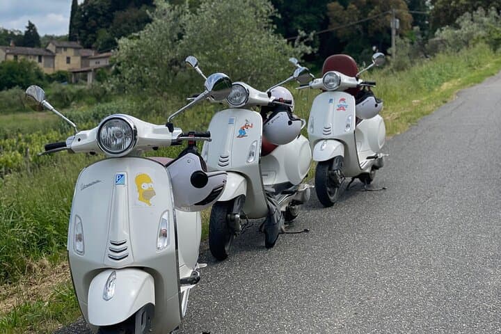 Chianti Vespa Tour with Wine Tasting from Florence