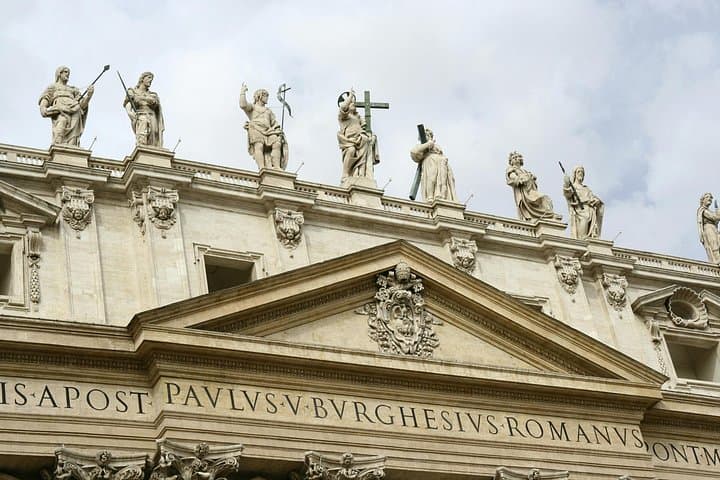 Guided Tours: St. Peter’s Basilica, Papal Tombs & Dome