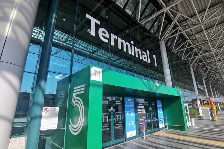 Private transfer from / to Fiumicino / Ciampino airports