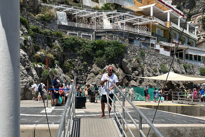 Ferry Tickets Between Positano and Capri
