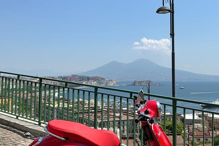 Panoramic and Historical Vespa Tour Naples