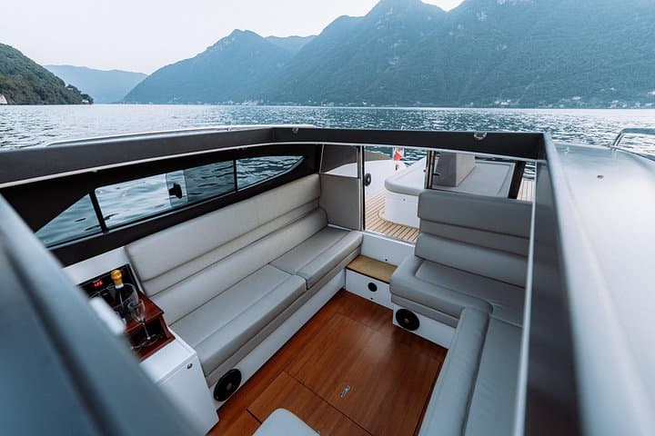 Private Boat Tour on Lake Como