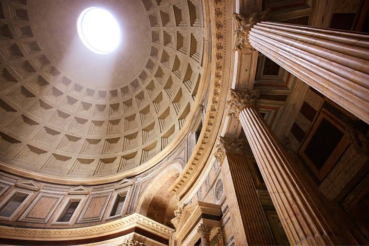 Private Panoramic Rome Golf Cart Tour with Pantheon Entry