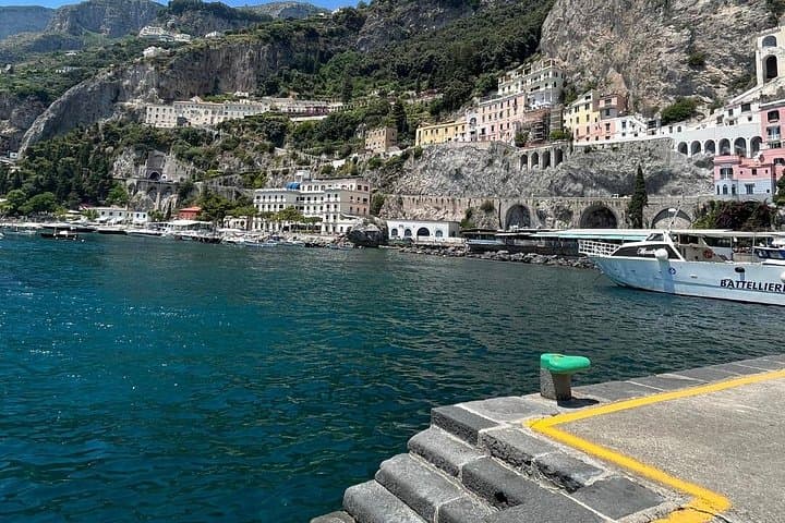 Ferry Tickets Between Amalfi and Capri