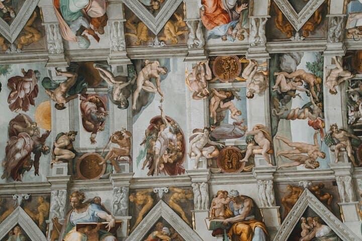 Vatican Museums and Sistine Chapel Guided Tour and Skip the line