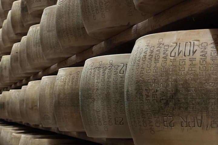 Parmesan Cheese Tour and Tasting in Modena
