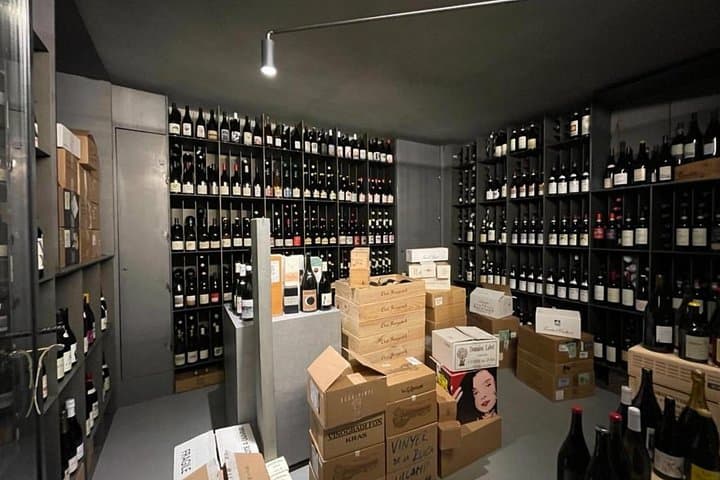 Large selection of wijnes