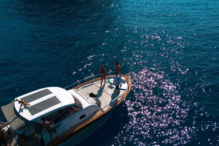 Positano & Amalfi Small Group Boat Tour from Rome with Fast Train