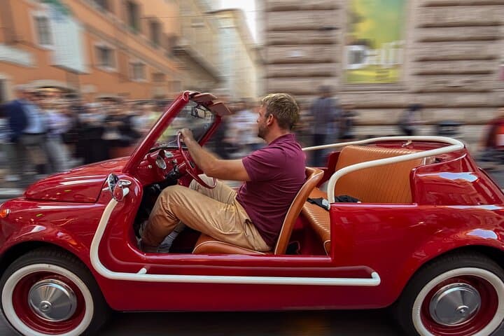 Tour in 500 Dolce Vita: Highlights of Rome