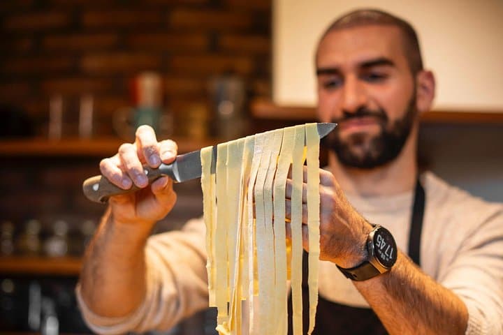 Venice: Francesco's Cooking Class with live guitar concert!