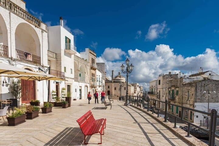 Private Tour in 3 Towns: Alberobello, Cisternino, Ostuni.