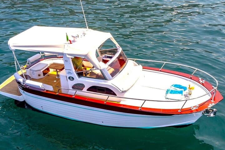 Full Day Private Boat Tour to Capri from Positano