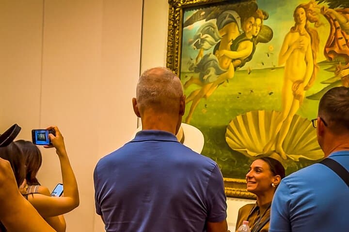 Unlock the Uffizi: Guided Tour + Secret Vasari Access Option