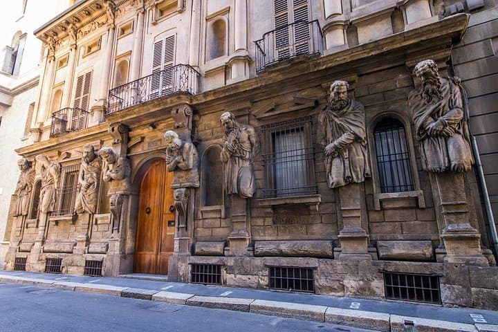 Milan Private Walking Tour with a Local