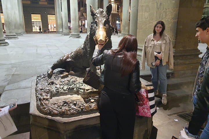 At the Porcellino