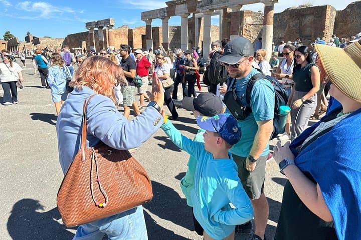 Kid-friendly tour of Pompeii