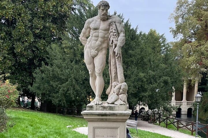 Palladio’s Playground: A Self-Guided Walking Tour Through Vicenza