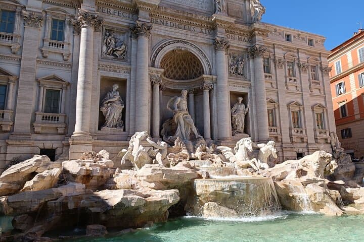 Trevi Fountain