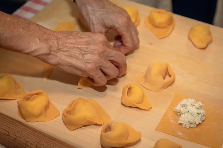 Authentic Tuscan Pasta Class in a Local Home in Pistoia