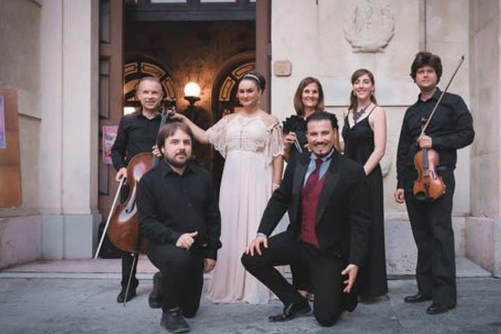 Opera Concert in Verona Palace with Prosecco