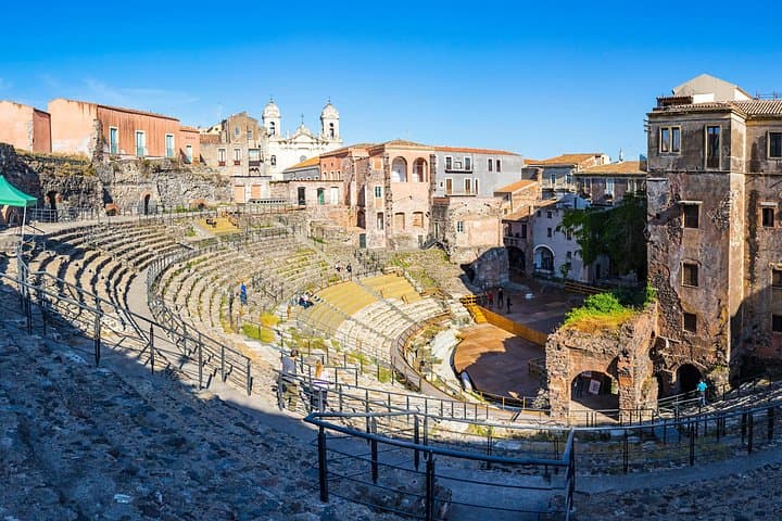 Catania: Private Half-Day Tour of City Highlights & Coast